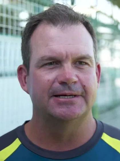'Ireland are a very competitive side' – Matthew Mott, Australia Head Coach