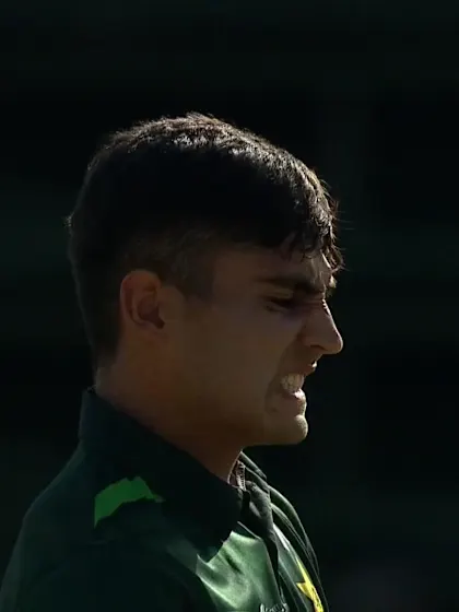 Logo of Ollie Peake with a Four vs. Pakistan