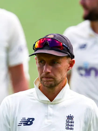 England look to ruin Australia's perfect day-night record