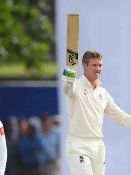 Jennings century furthers England's ascendancy