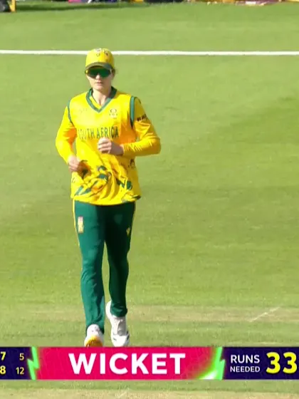 Sophie Devine - Wicket - South Africa vs New Zealand