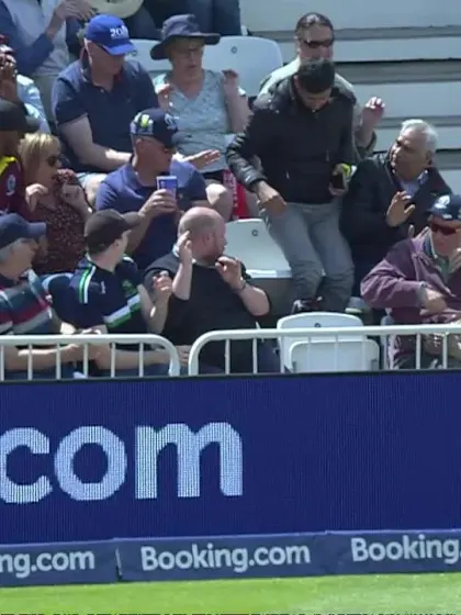 CWC_2019_MATCH10_AUSvWI_FANS_SIX