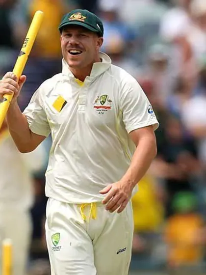 Warner climbs the batting rankings