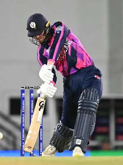 Brandon McMullen takes on Adam Zampa as Scotland sparkle | T20WC 2024