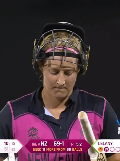 NZ v IRE: Devine falls for 51