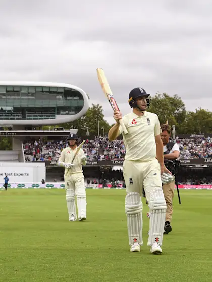 England surge ahead thanks to Woakes’ maiden Test hundred