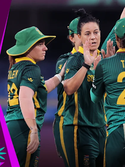 South Africa on top with early wickets | Powerplay Highlights | CWC25