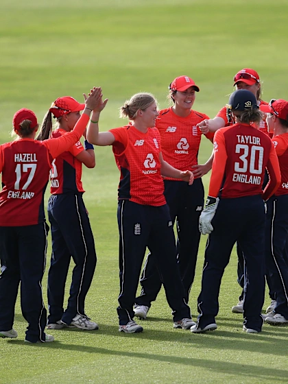 Clinical England claim tri-series title with victory over New Zealand