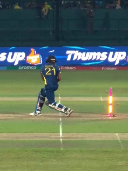 Kamindu Mendis - Wicket - Sri Lanka vs Pakistan