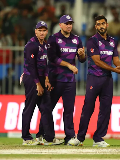 Safyaan Sharif ends Mohammad Hafeez' dangerous cameo