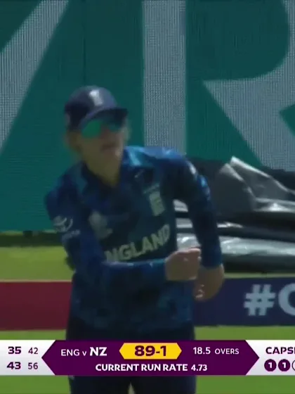 Amelia Kerr - Wicket - England Women vs New Zealand Women