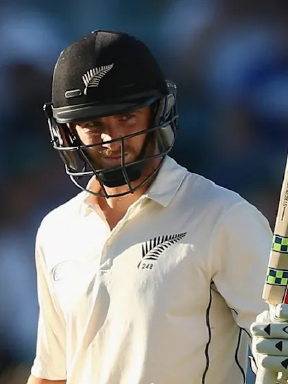 Williamson fights, Australia dominates