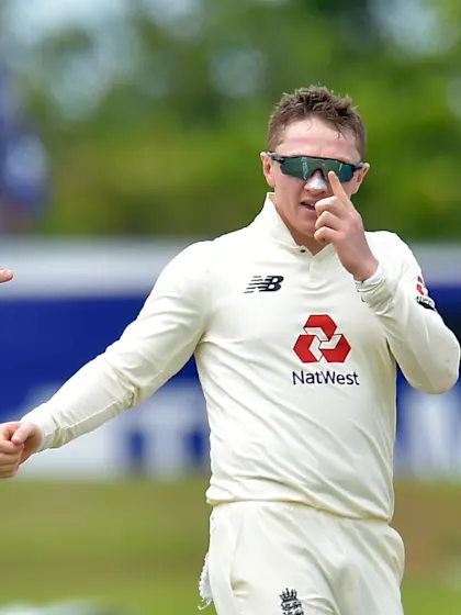 Sri Lanka collapse in Galle as England dominate opening day