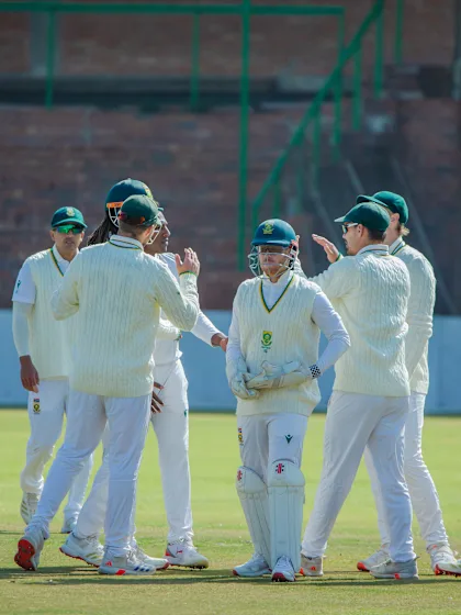 South Africa's record run extends with big Zimbabwe win