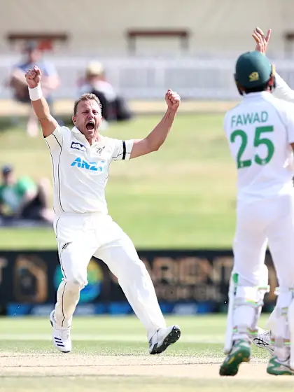 New Zealand prevail despite Fawad heroics