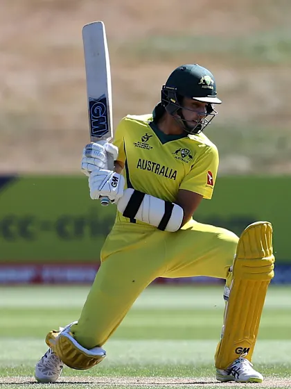 Australia keep it simple as they face up to mystery spin challenge