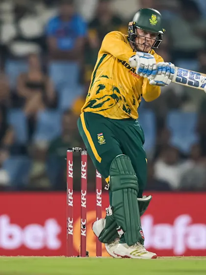 Rickelton skies it into the stands | T20WC 2026 Warm-up