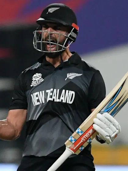 Daryl Mitchell's match-winning 72* v England | T20 World Cup 2021