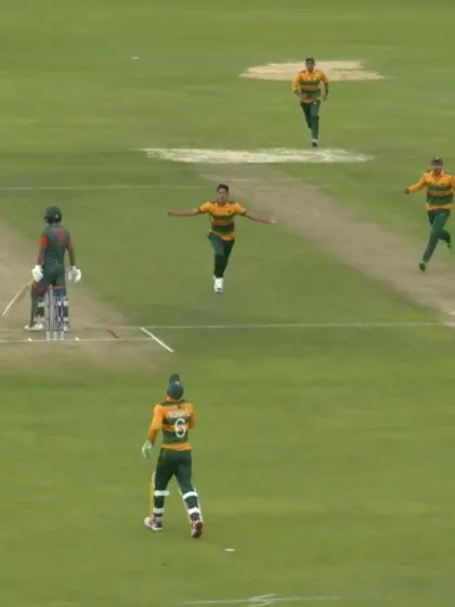 ICC U19 CWC: PAK v BAN – Amir Khan runs through Bangladesh with four wickets