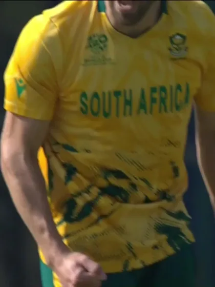 Brian Bennett - Wicket - Zimbabwe vs South Africa