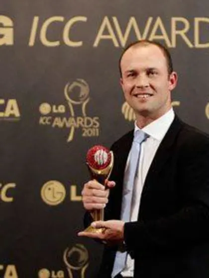 Jonathan Trott named ICC Cricketer of the Year 2011