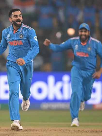 Kohli strikes with the ball! | CWC23