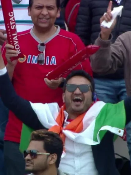 CWC_2019_MATCH8_SAvIND_KUMAR_WKT2_CELEB