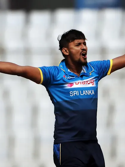 Sri Lanka thrash Bangladesh to reach tri-series final