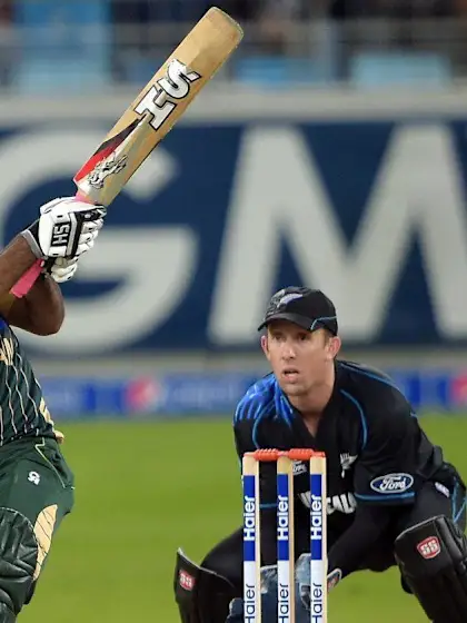 Sarfraz takes Pakistan to seven-wicket win