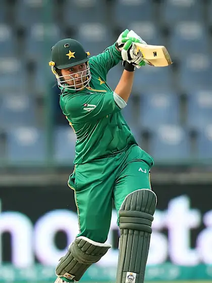 Nahida, Mir take Pakistan to comprehensive win over Thailand
