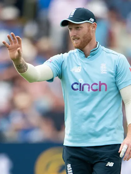 Stokes undergoes second surgery on injured finger