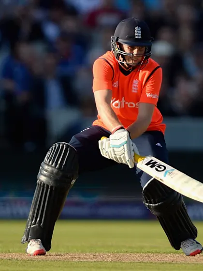 England finishes with a flourish