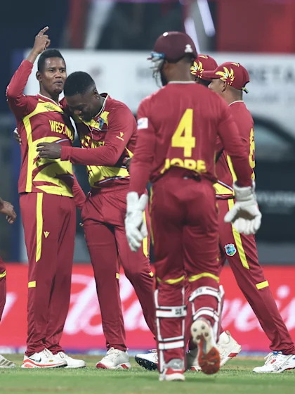 Hosein cleans up Bennett | T20WC 2026