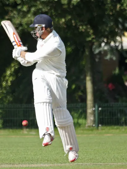 Scotland shaky in chase of 201 for victory