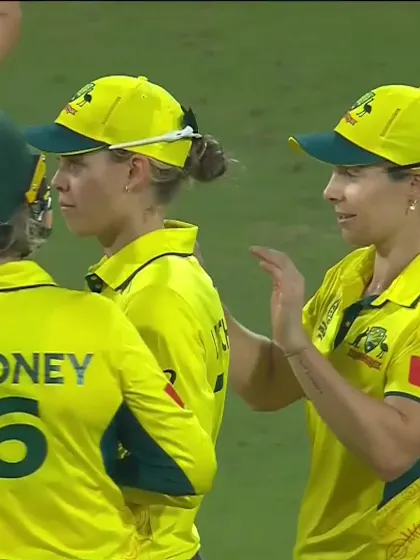 Charlie Dean - Wicket - Australia Women vs England Women