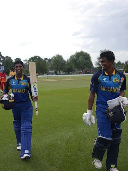 Sri Lanka come back strongly to chase 260
