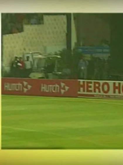 Abdul Razzak's all-round show