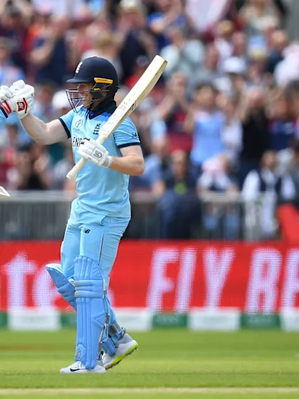 Dominant England seek to continue upward march