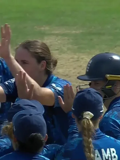 Sophie Devine - Wicket - England Women vs New Zealand Women