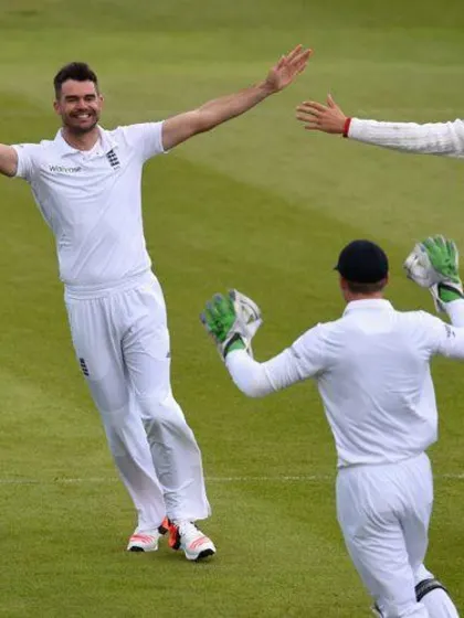 England edges ahead on helter-skelter day