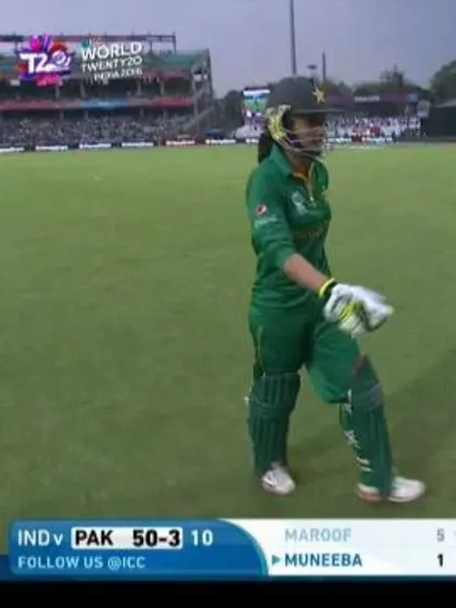 Pakistan wicket Losses v India Video ICC Womens WT20 2016