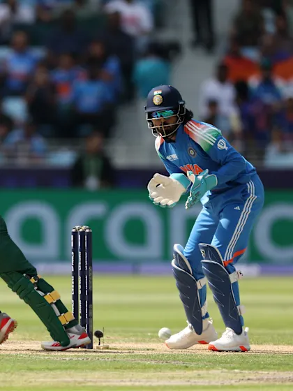 Tawhid and Jaker steady the ship for Bangladesh | BAN v IND | Champions Trophy 2025