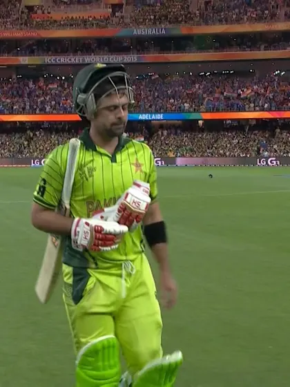 Ahmed Shehzad wicket – IND vs PAK