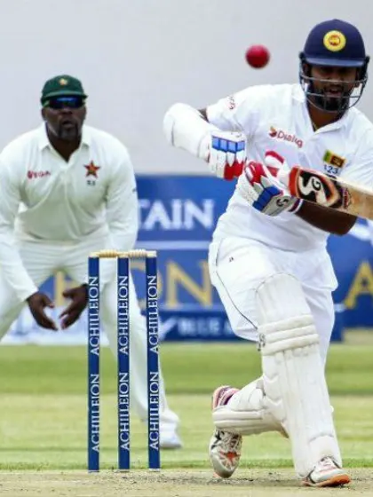Sri Lanka ends rain-hit day 411 ahead