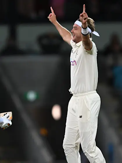 England pull things back after conceding big lead on day two