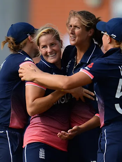 England targets semi-final spot with win over New Zealand