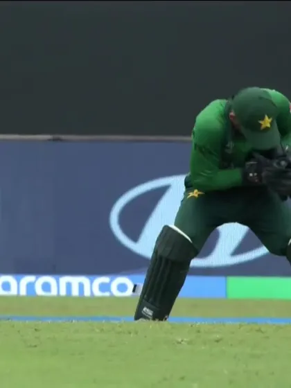 Paul Meekeren - Wicket - Pakistan vs Netherlands
