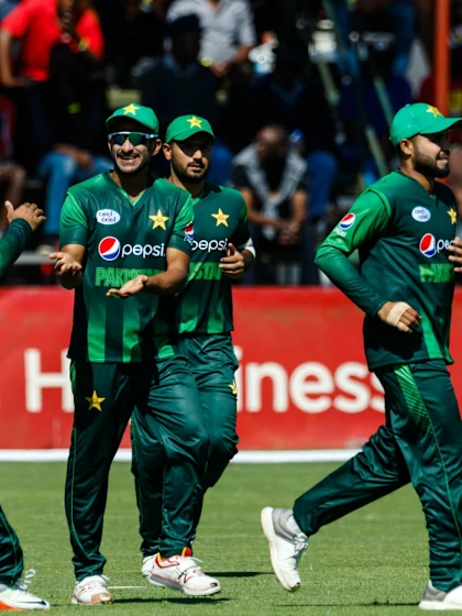 Battered Zimbabwe look to salvage pride against rampaging Pakistan