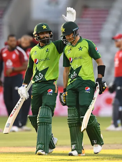 All-round Pakistan edge out England to draw series