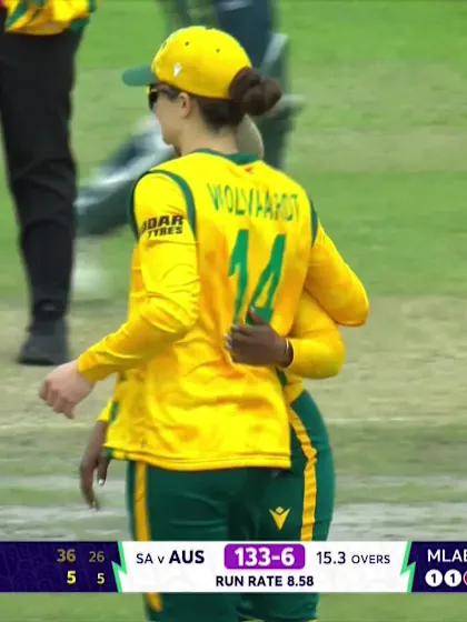 Ellyse Perry - Wicket - Australia vs South Africa